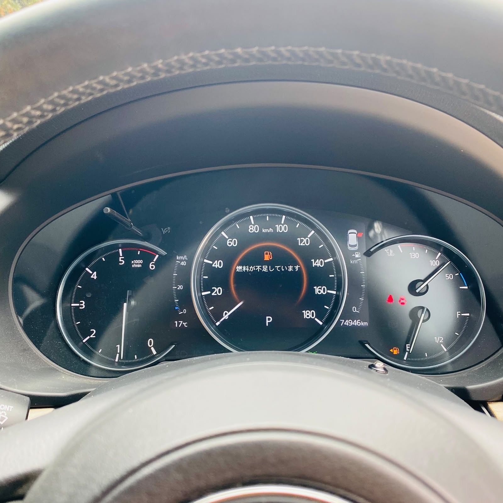 Vehicle photo thumbnail 6
