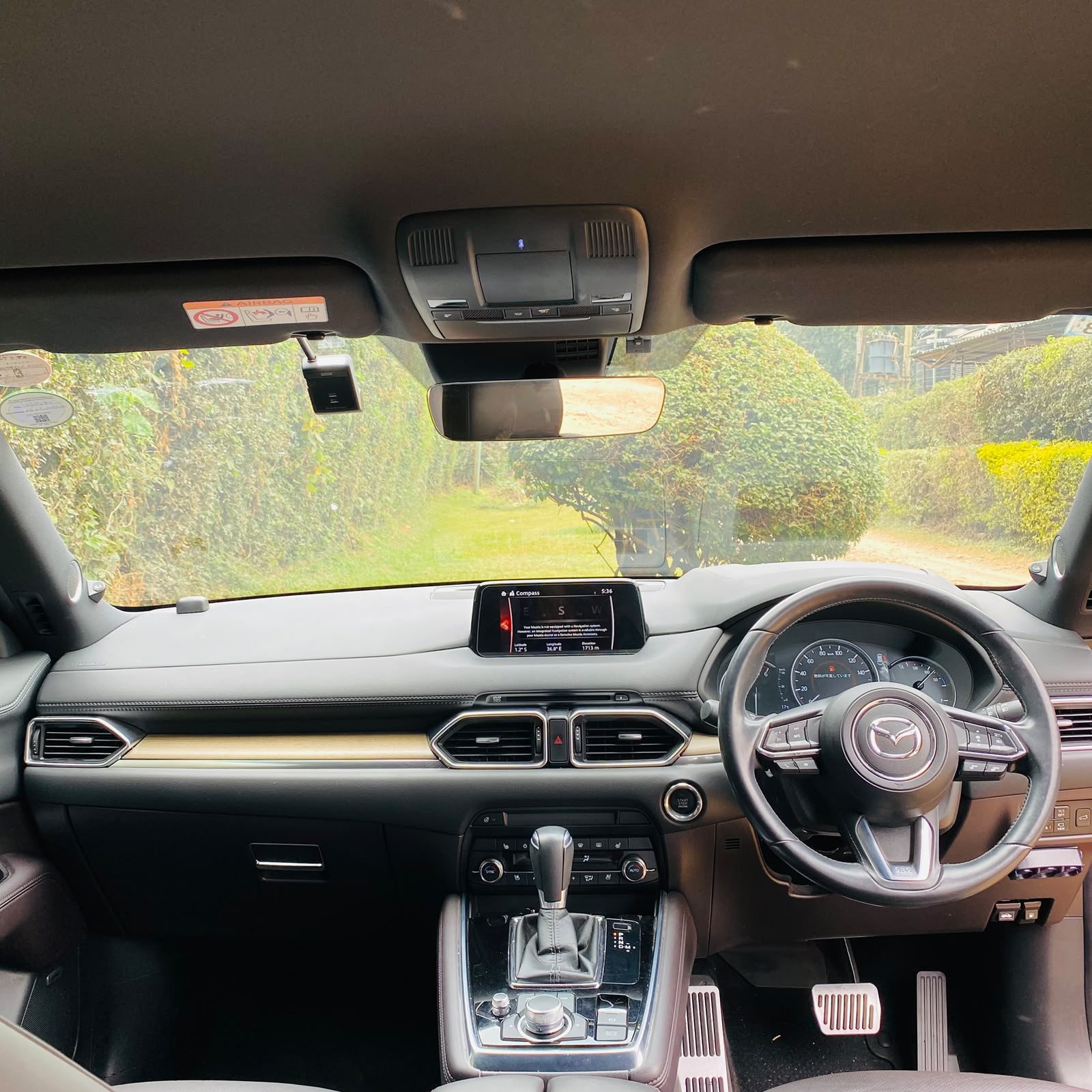 Vehicle photo thumbnail 2