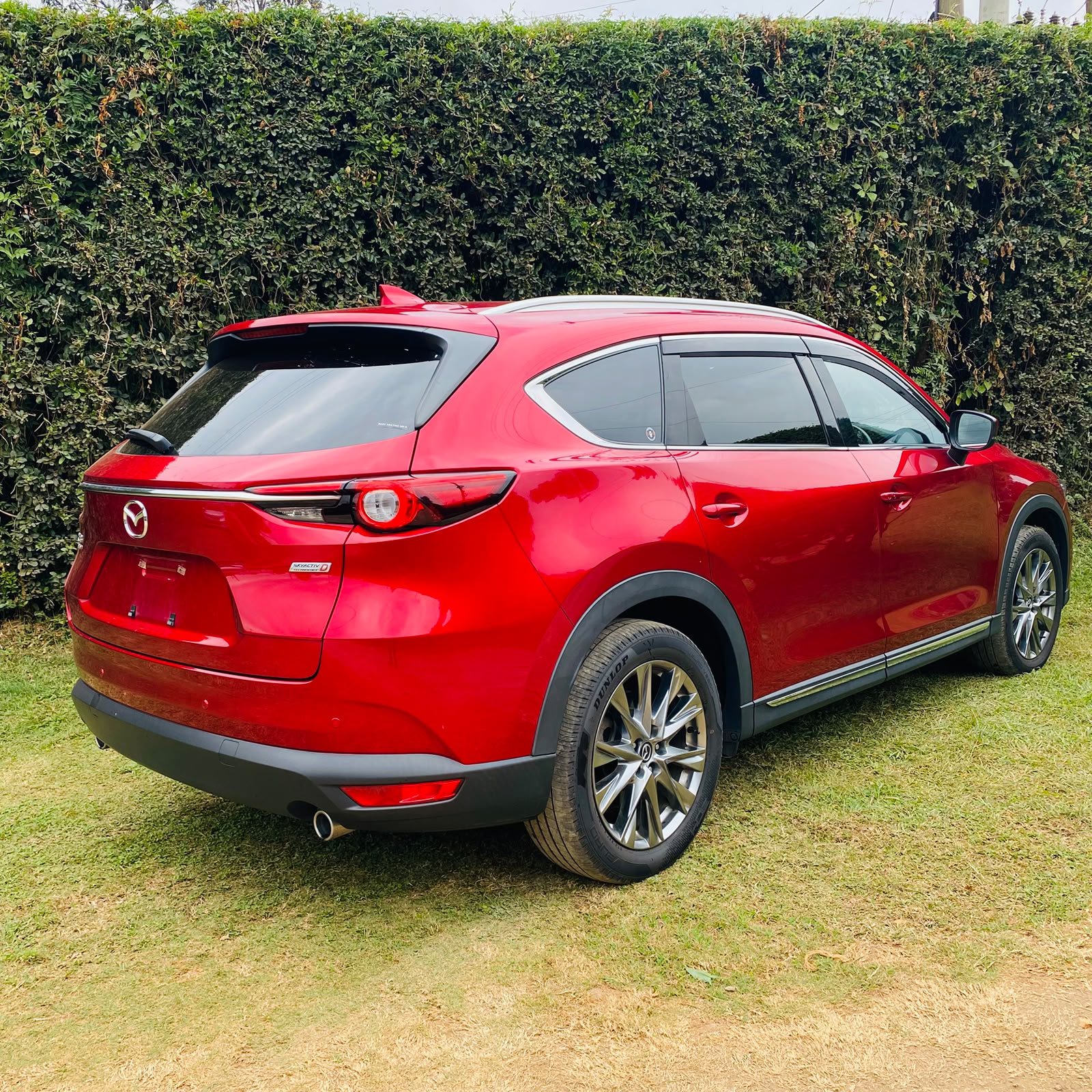 Vehicle photo thumbnail 16