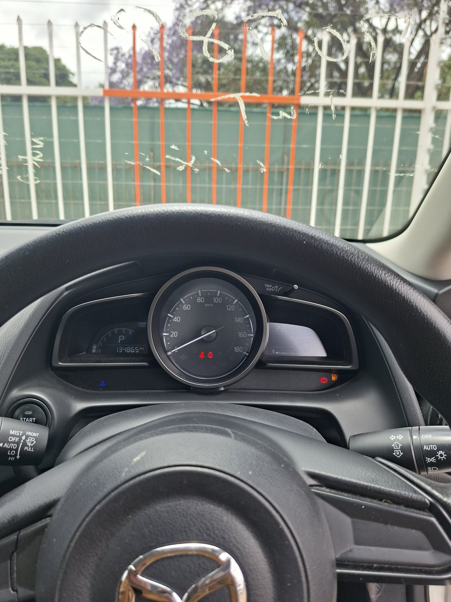 Vehicle photo thumbnail 12
