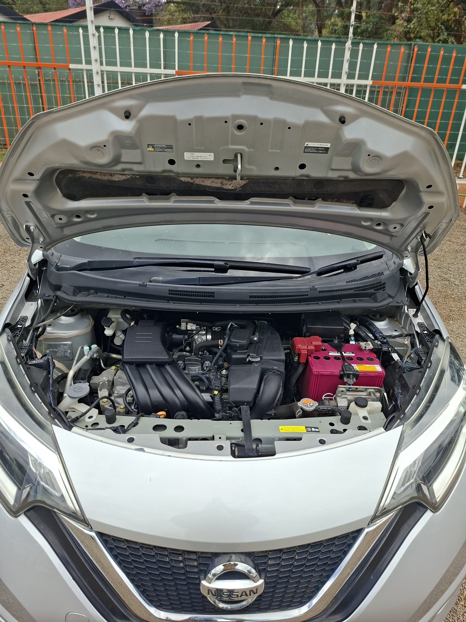 Vehicle photo thumbnail 14