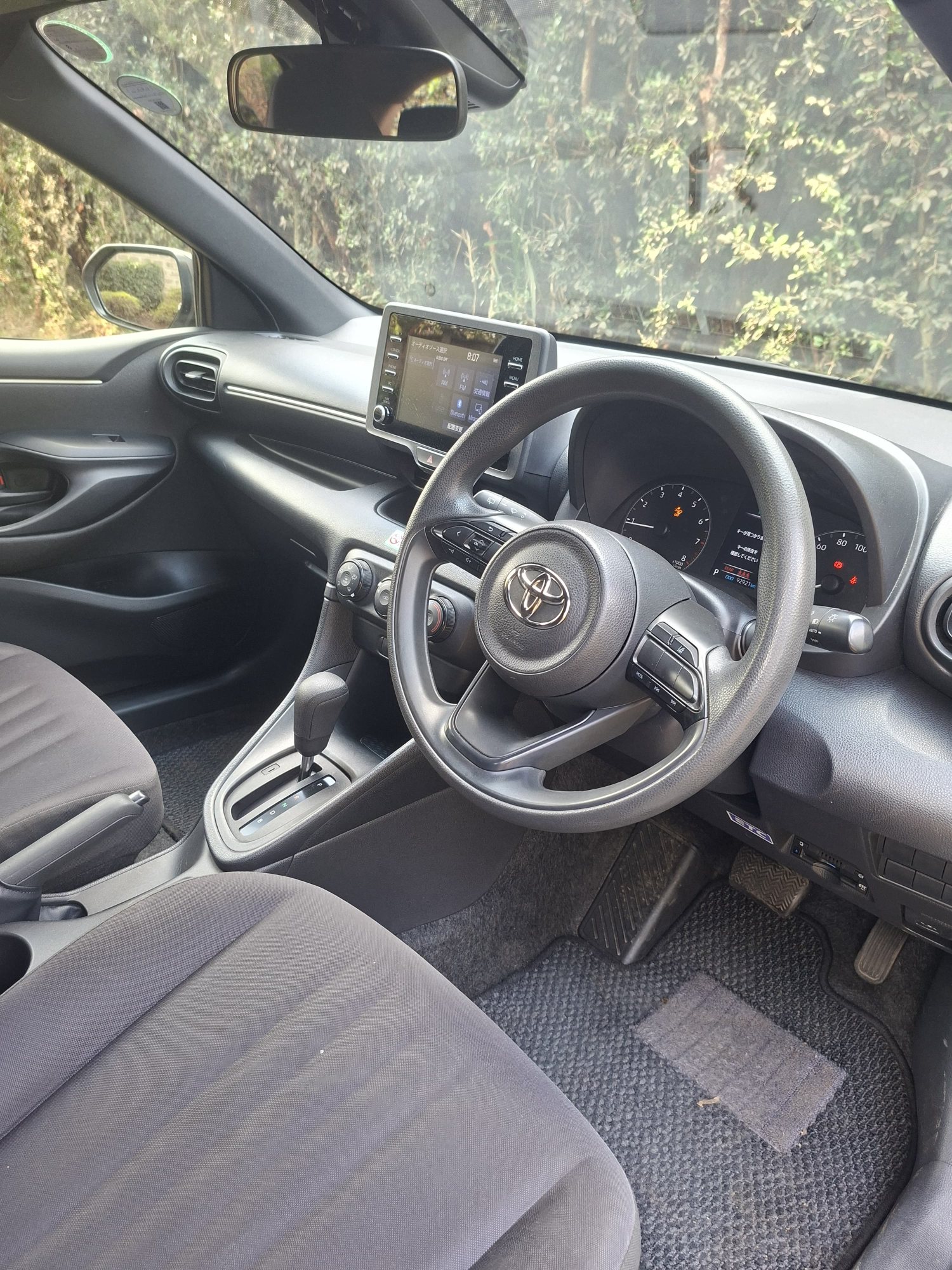 Vehicle photo thumbnail 5