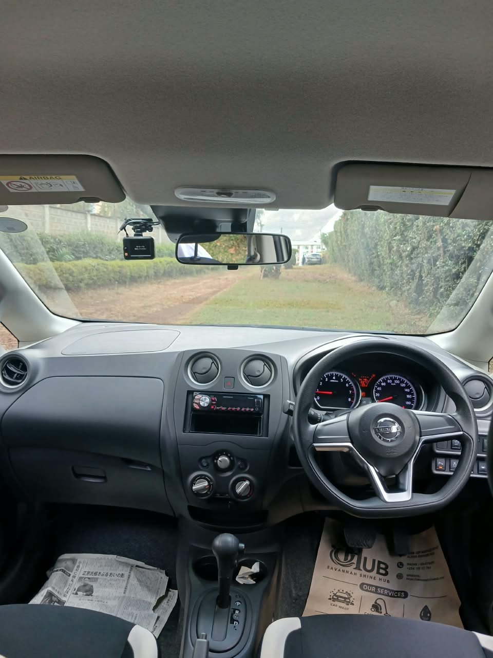 Vehicle photo thumbnail 4