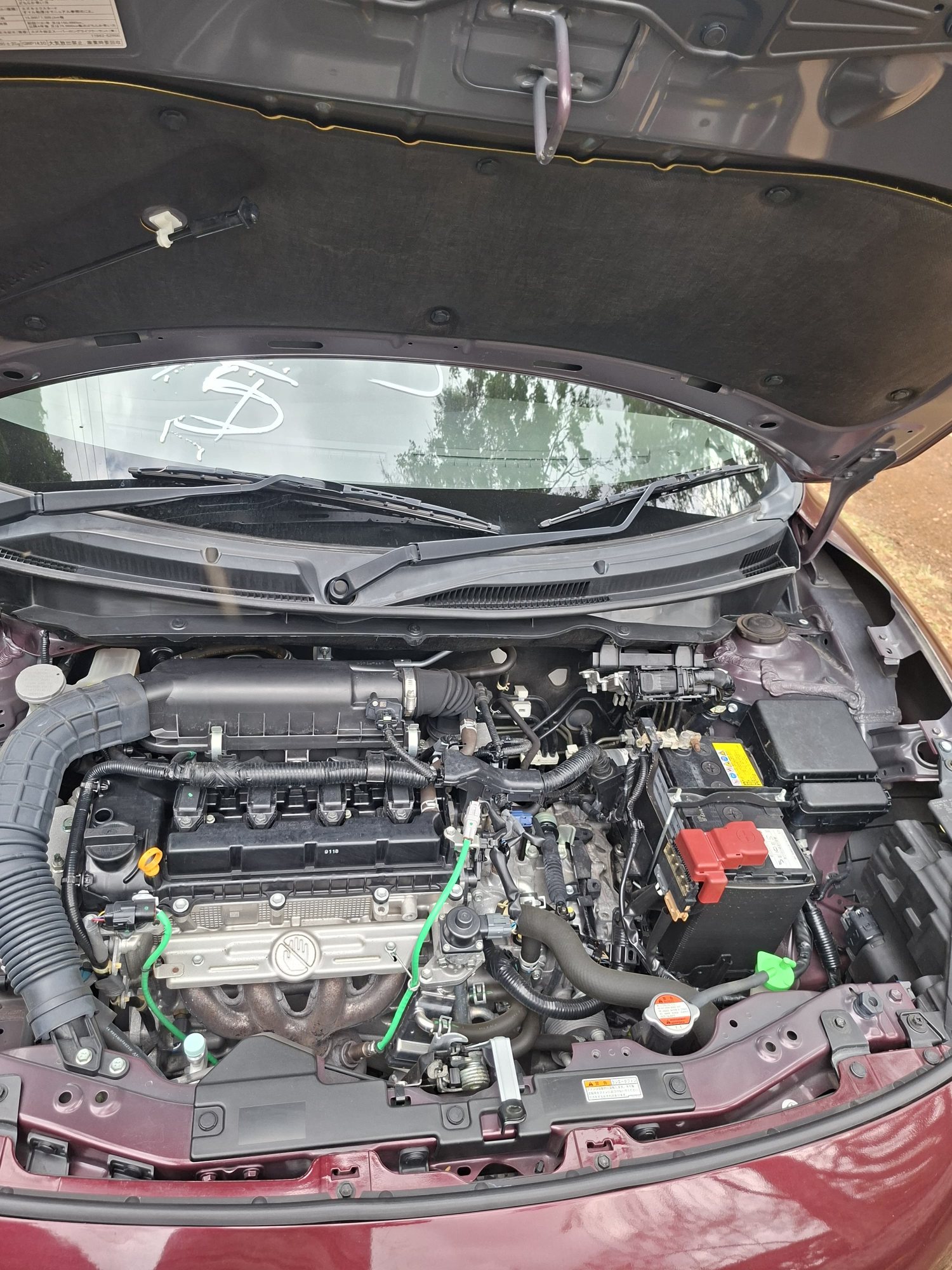 Vehicle photo thumbnail 10