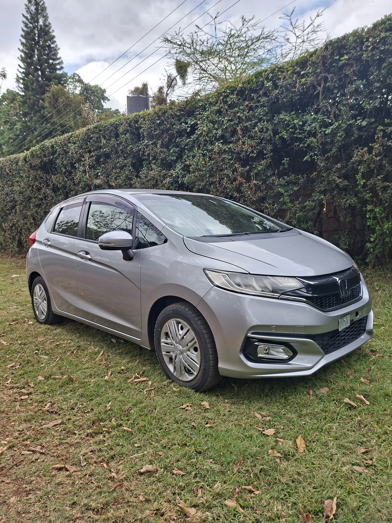Vehicle photo thumbnail 14