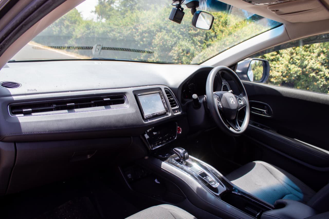 Vehicle photo thumbnail 5