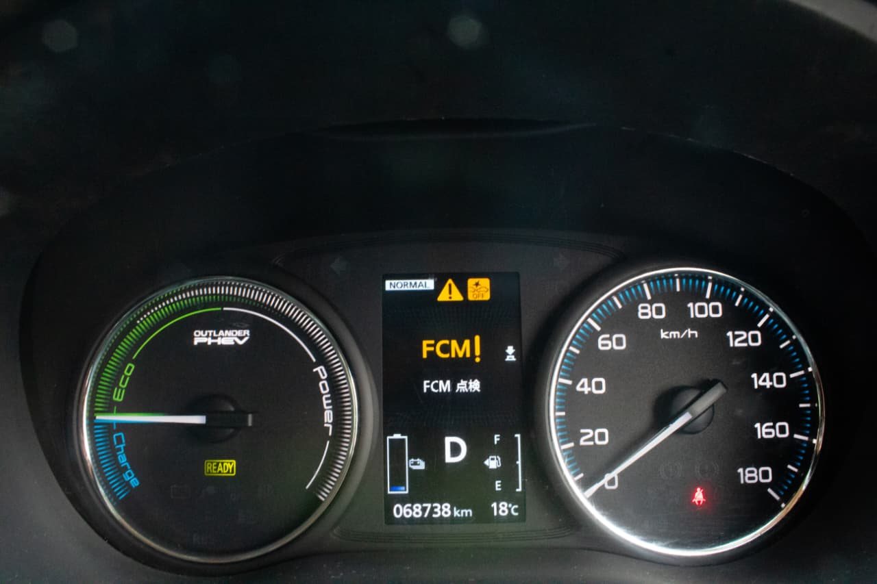 Vehicle photo thumbnail 8