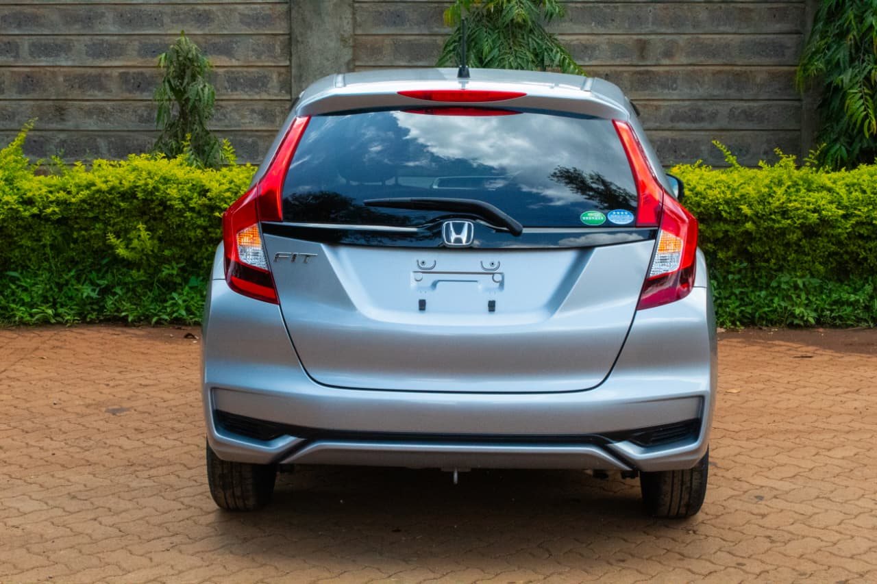 Vehicle photo thumbnail 12