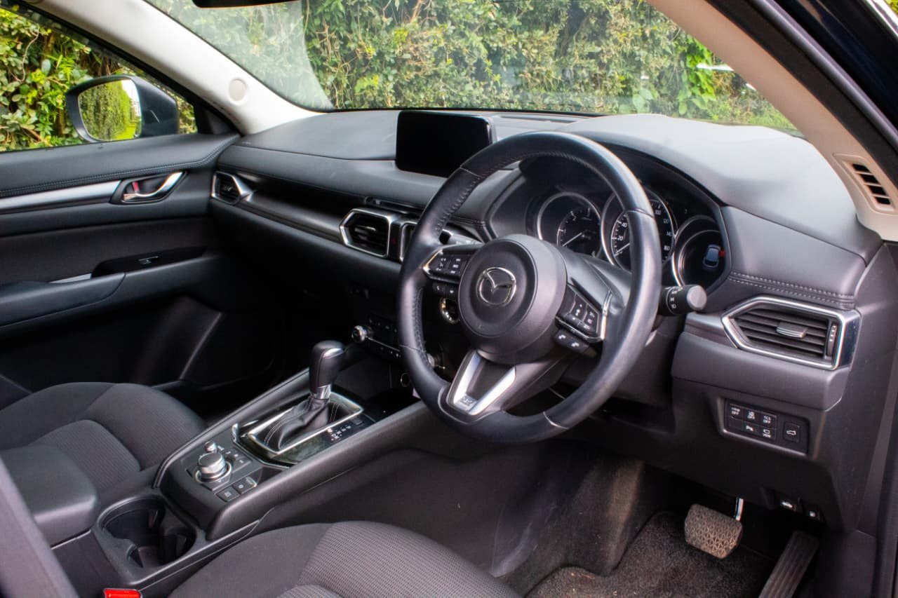 Vehicle photo thumbnail 7