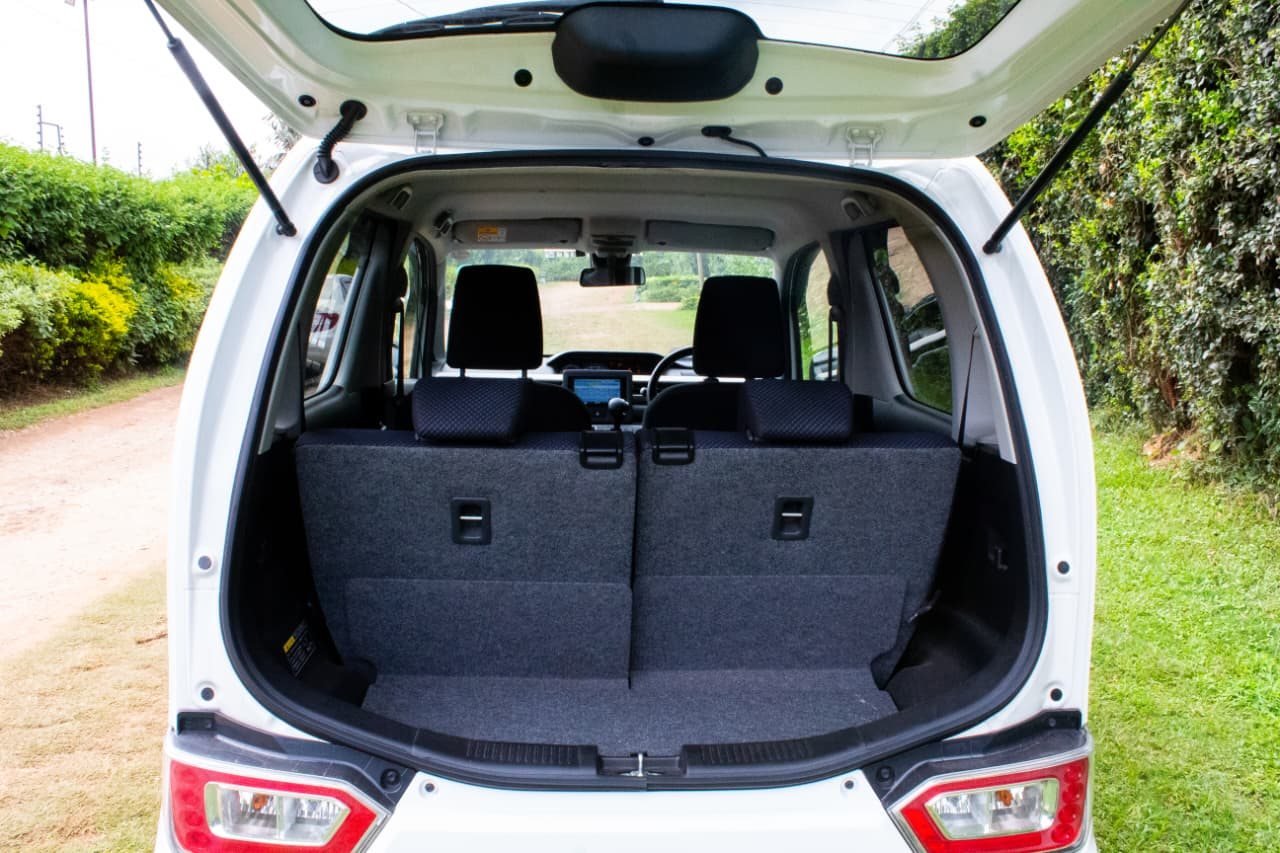 Vehicle photo thumbnail 14
