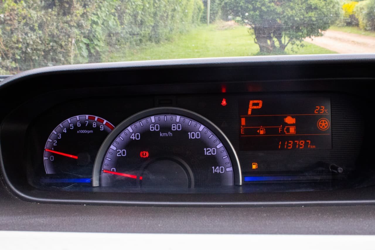 Vehicle photo thumbnail 16